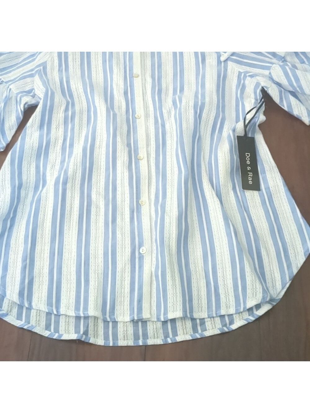 Nwt Doe & Rae Top Small - Picture 2 of 5